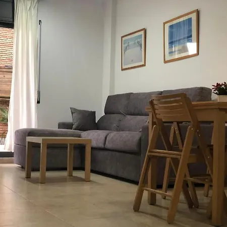 Apartamento Con Terraza A 300 M De La Playa Appartamento Lloret de Mar